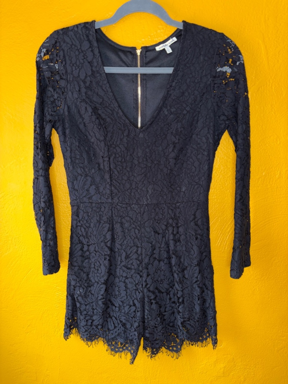 Elegant Black Lace Romper w shorts, back zip, Sz SM NWOT. Only washed not worn.